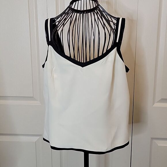 DD Collection Cream and Black Crepe Tank Top Size 10 - Picture 1 of 5